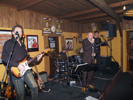 Blue Haze Salute-Club