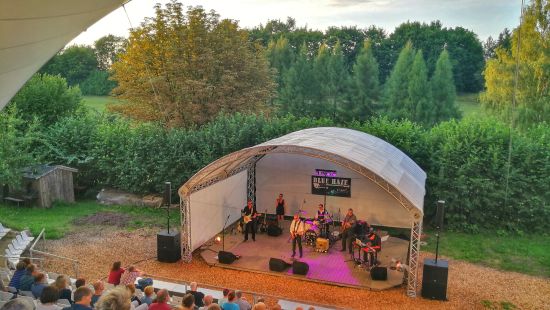 Blue Haze B&auml;rnau Freilichtb&uuml;hne 2017