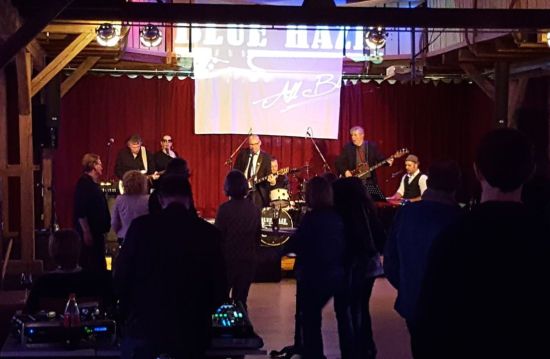 Blue Haze Trabitz Lumperer Hall 2017